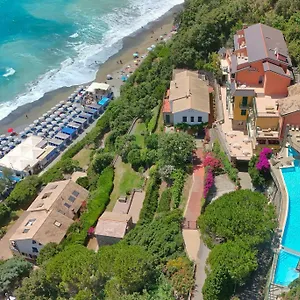 Hotell Leopold, Moneglia
